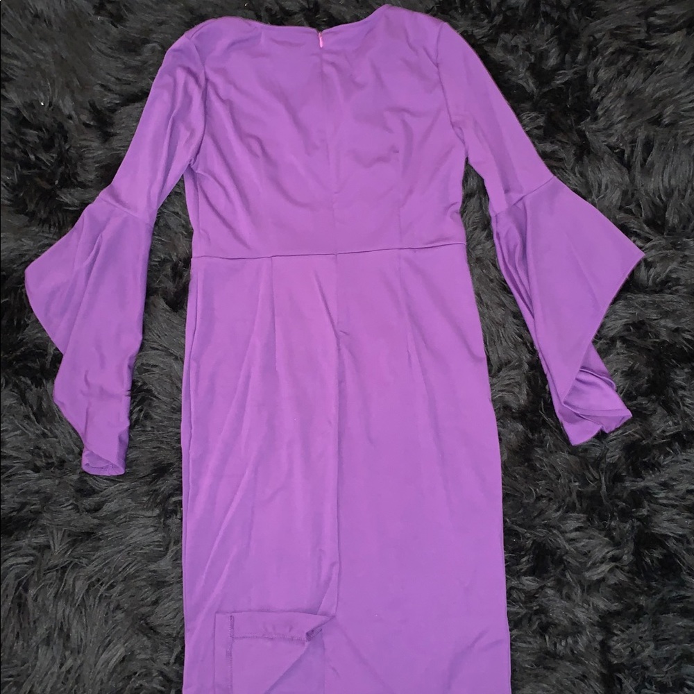 Dress - Picture 2 of 2